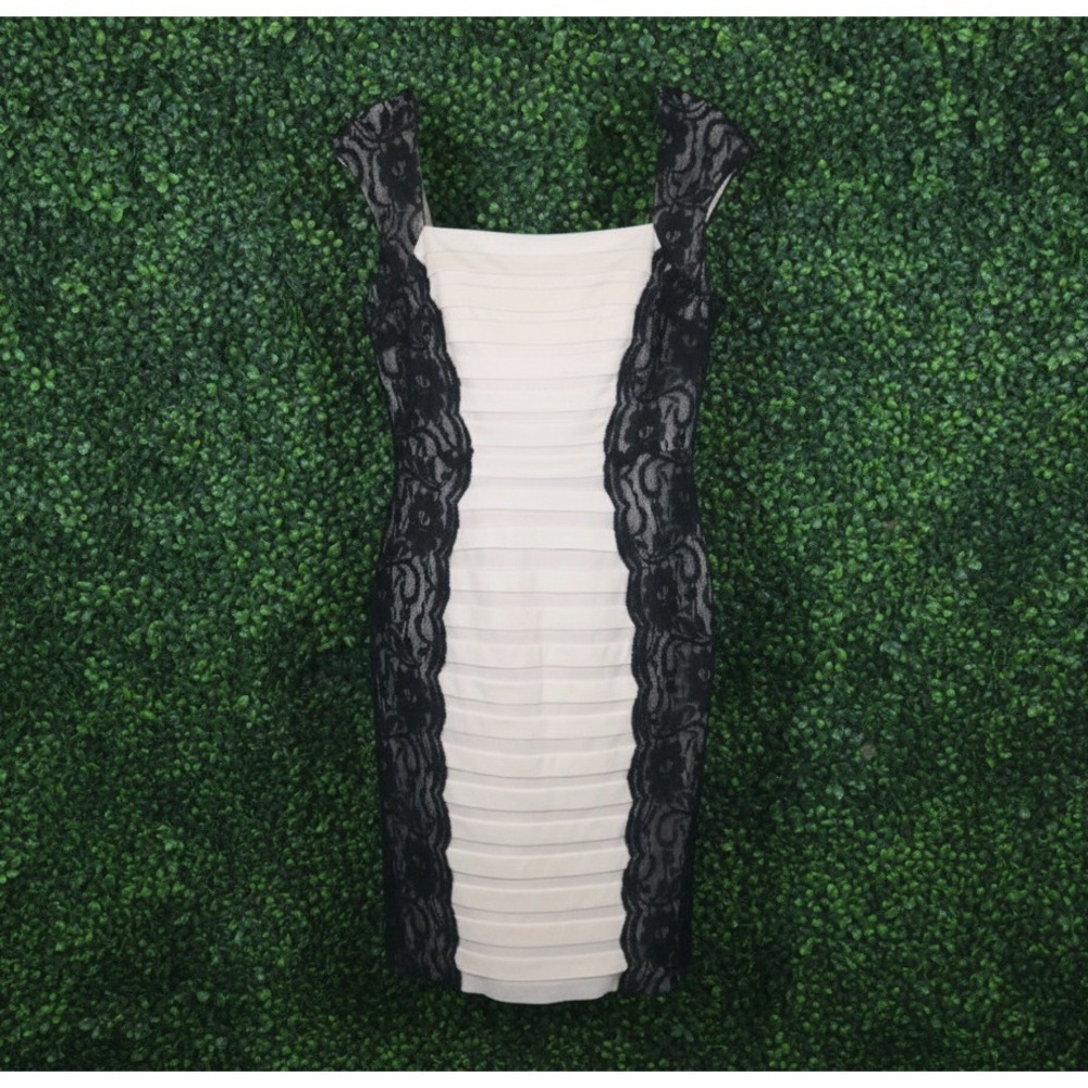 JAX Y2K Coquette Lace Bodycon Shutter Pleat Illusion Cocktail Dress Size 10